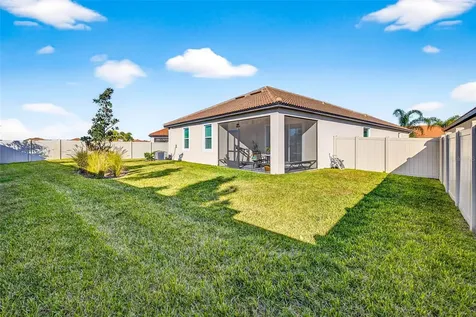 17245 Star Banks Street Wimauma FL 33598