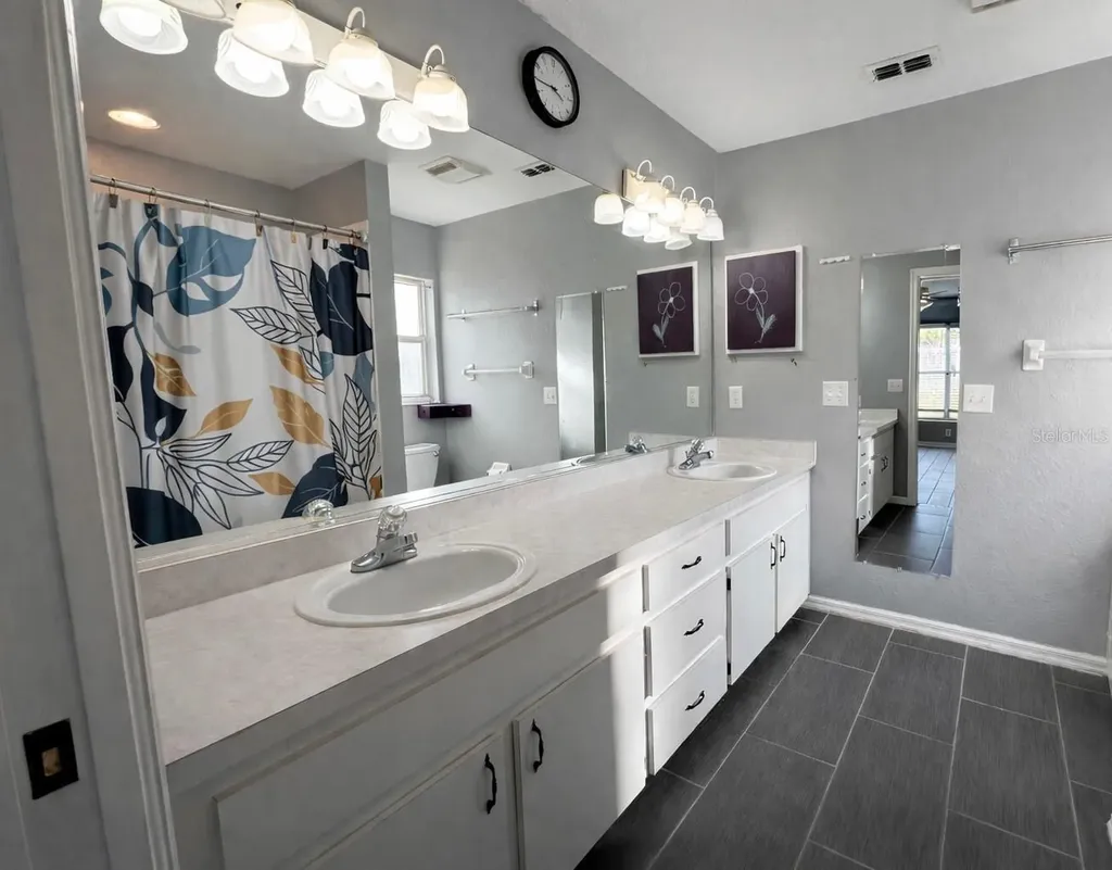 2329 South Avenue Leesburg FL 34748