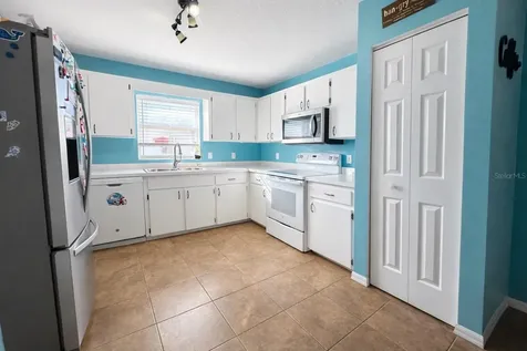 2329 South Avenue Leesburg FL 34748