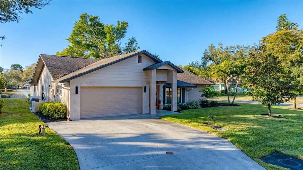 8706 11th Avenue Place NW Bradenton FL 34209
