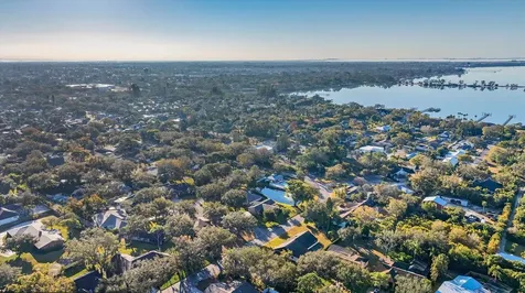 8706 11th Avenue Place NW Bradenton FL 34209