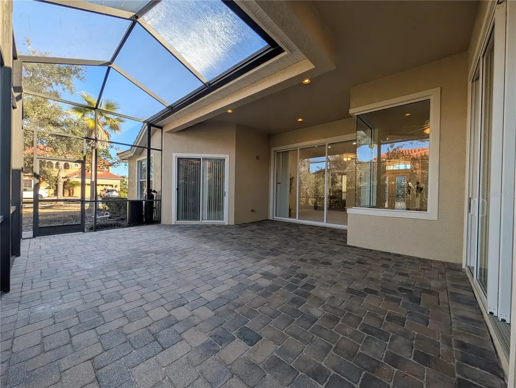8492 Dunham Station Drive Tampa FL 33647