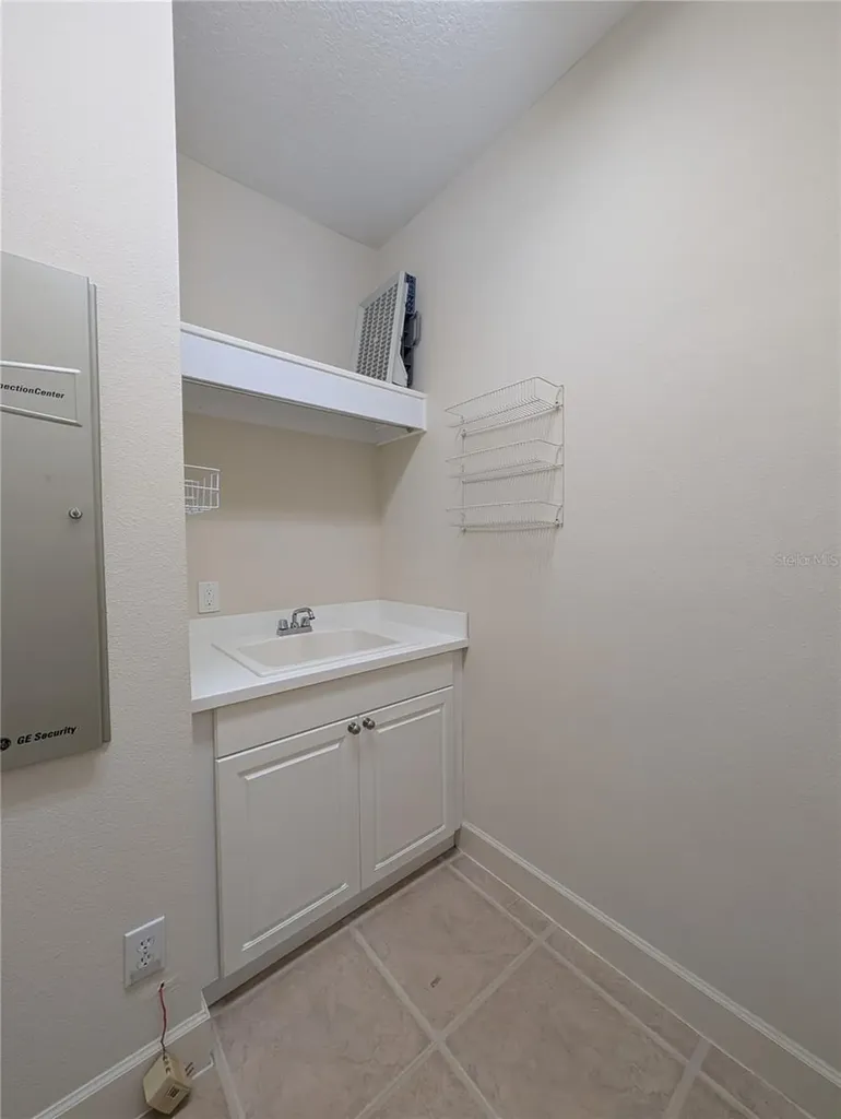 8492 Dunham Station Drive Tampa FL 33647