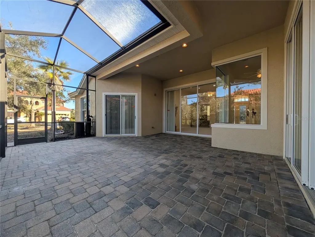 8492 Dunham Station Drive Tampa FL 33647
