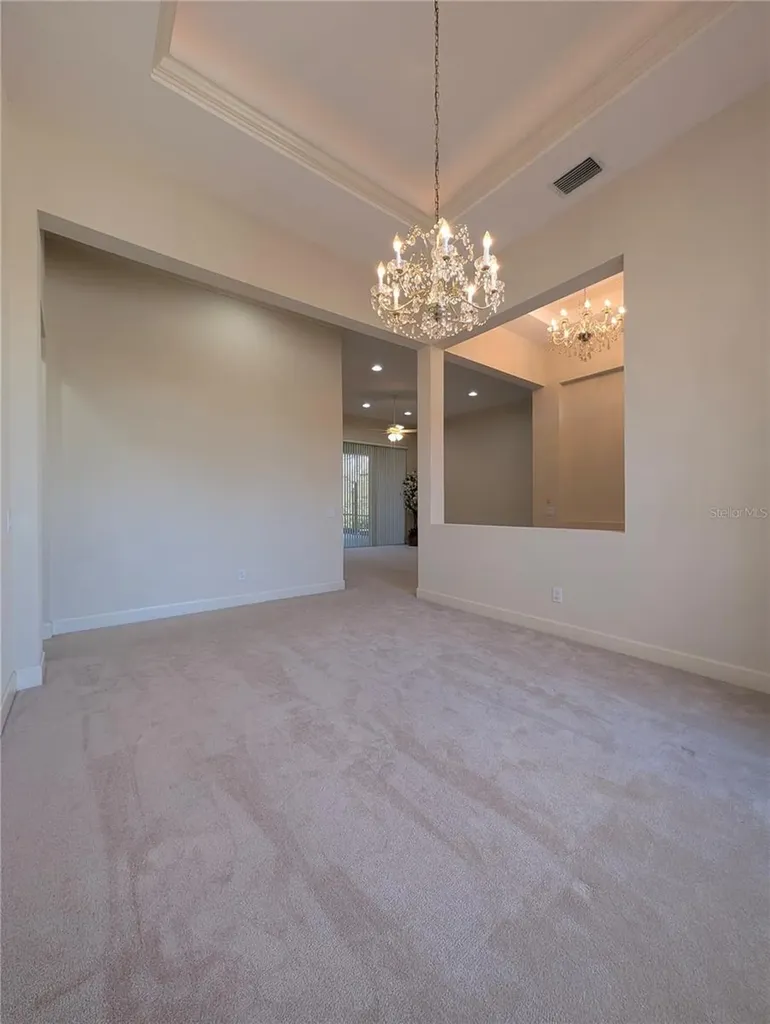 8492 Dunham Station Drive Tampa FL 33647