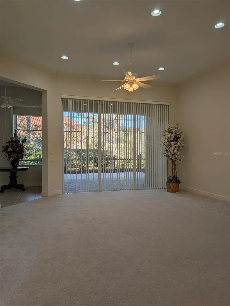 8492 Dunham Station Drive Tampa FL 33647