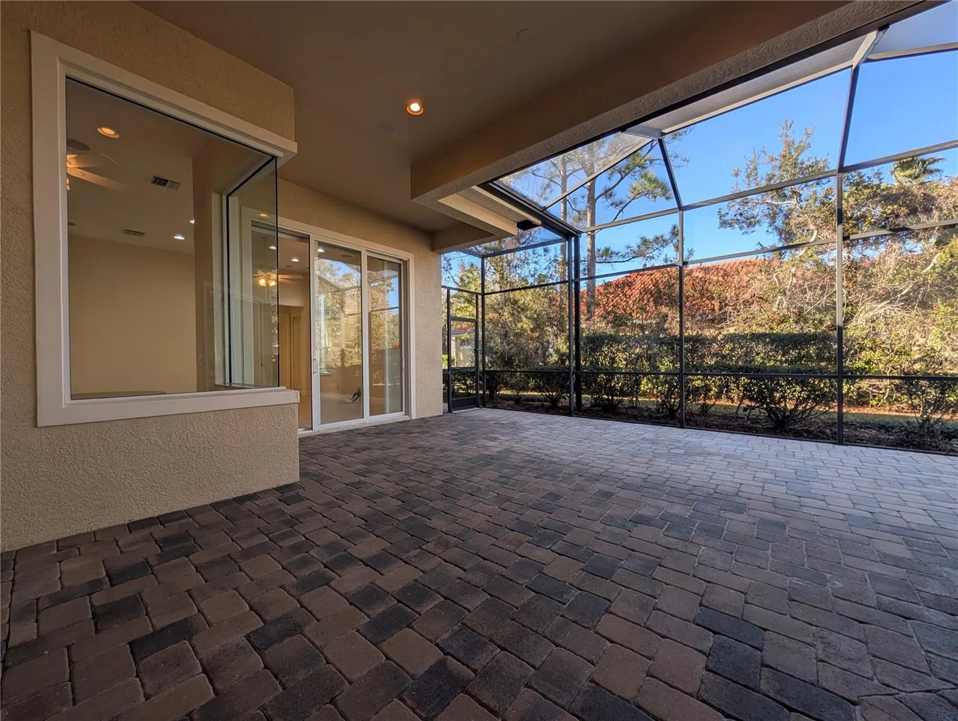 8492 Dunham Station Drive Tampa FL 33647