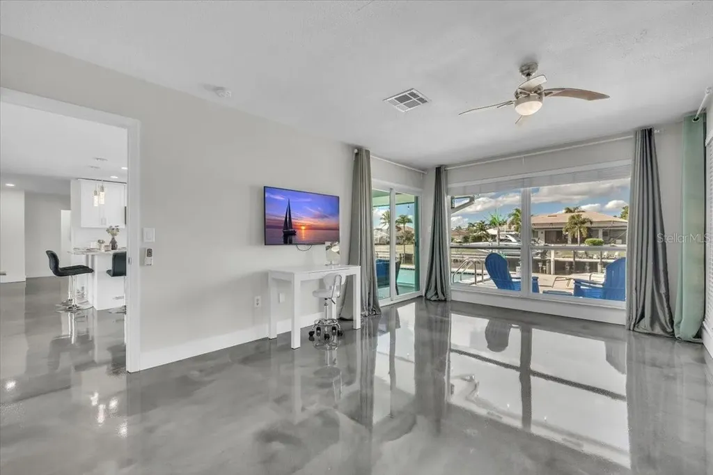 2424 Rosa Lane Punta Gorda FL 33950