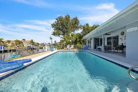 2424 Rosa Lane Punta Gorda FL 33950