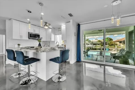 2424 Rosa Lane Punta Gorda FL 33950