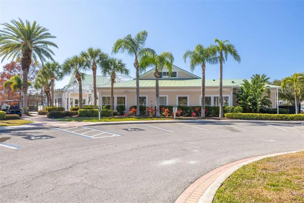 4802 W 51st Street Bradenton FL 34210