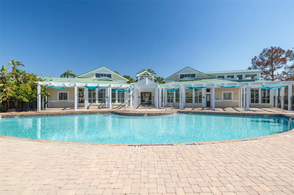 4802 W 51st Street Bradenton FL 34210