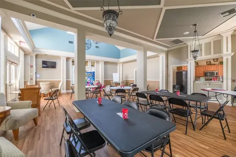 4802 W 51st Street Bradenton FL 34210
