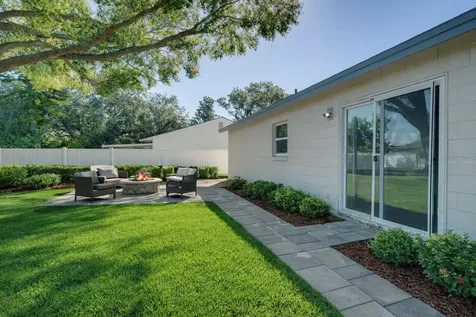 681 Royal Palm Drive Kissimmee FL 34743