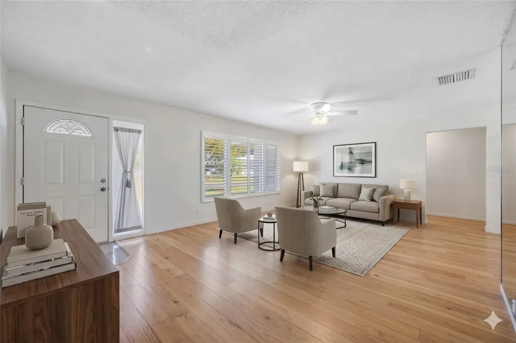 14280 86th Terrace Seminole FL 33776