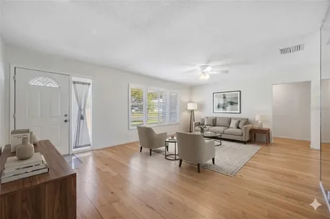 14280 86th Terrace Seminole FL 33776
