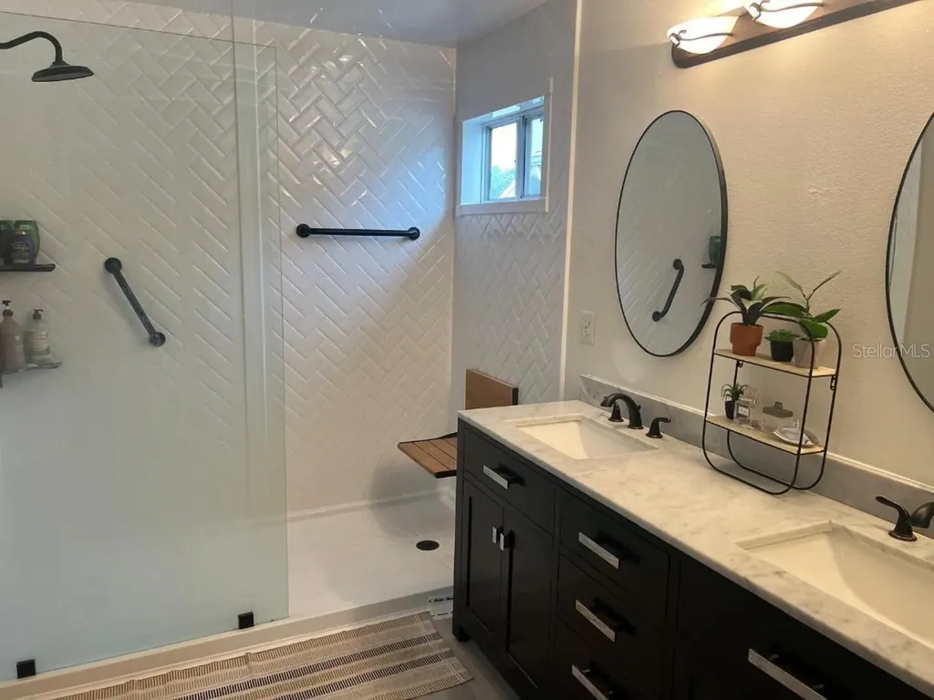 609 Prince Lane Oviedo FL 32765