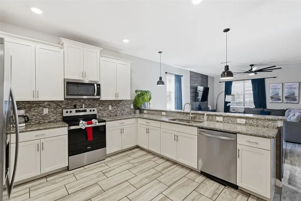 1491 Rolling Fairway Drive Davenport FL 33896