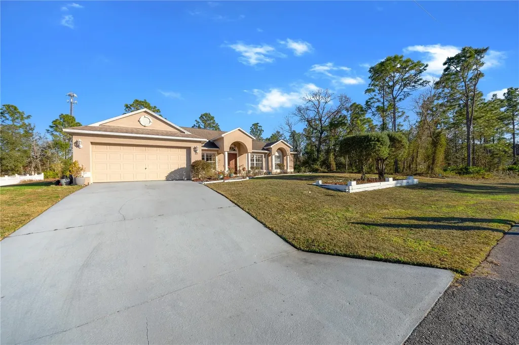 27 Vinca Street Homosassa FL 34446