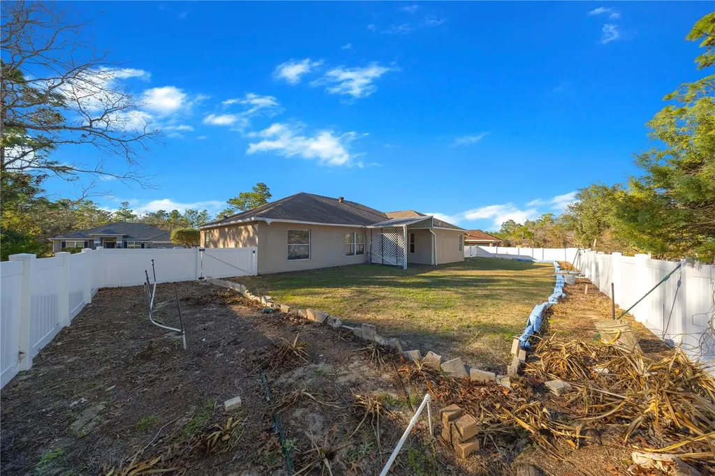 27 Vinca Street Homosassa FL 34446