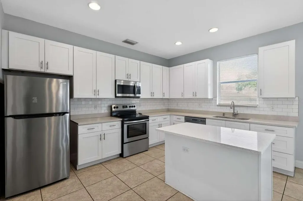 2462 Tahoe Drive Lakeland FL 33805