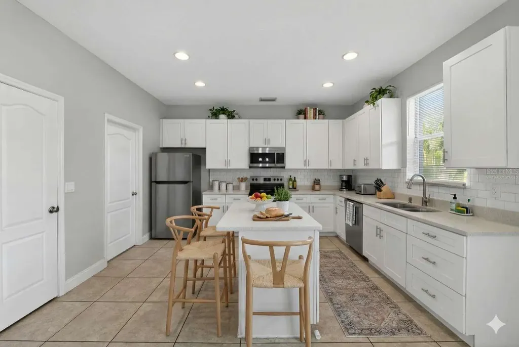 2462 Tahoe Drive Lakeland FL 33805