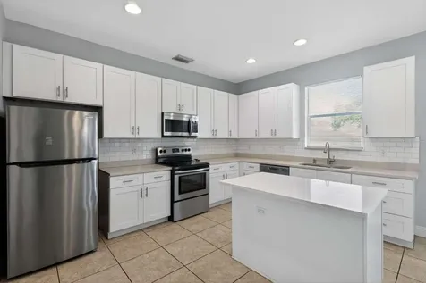 2462 Tahoe Drive Lakeland FL 33805