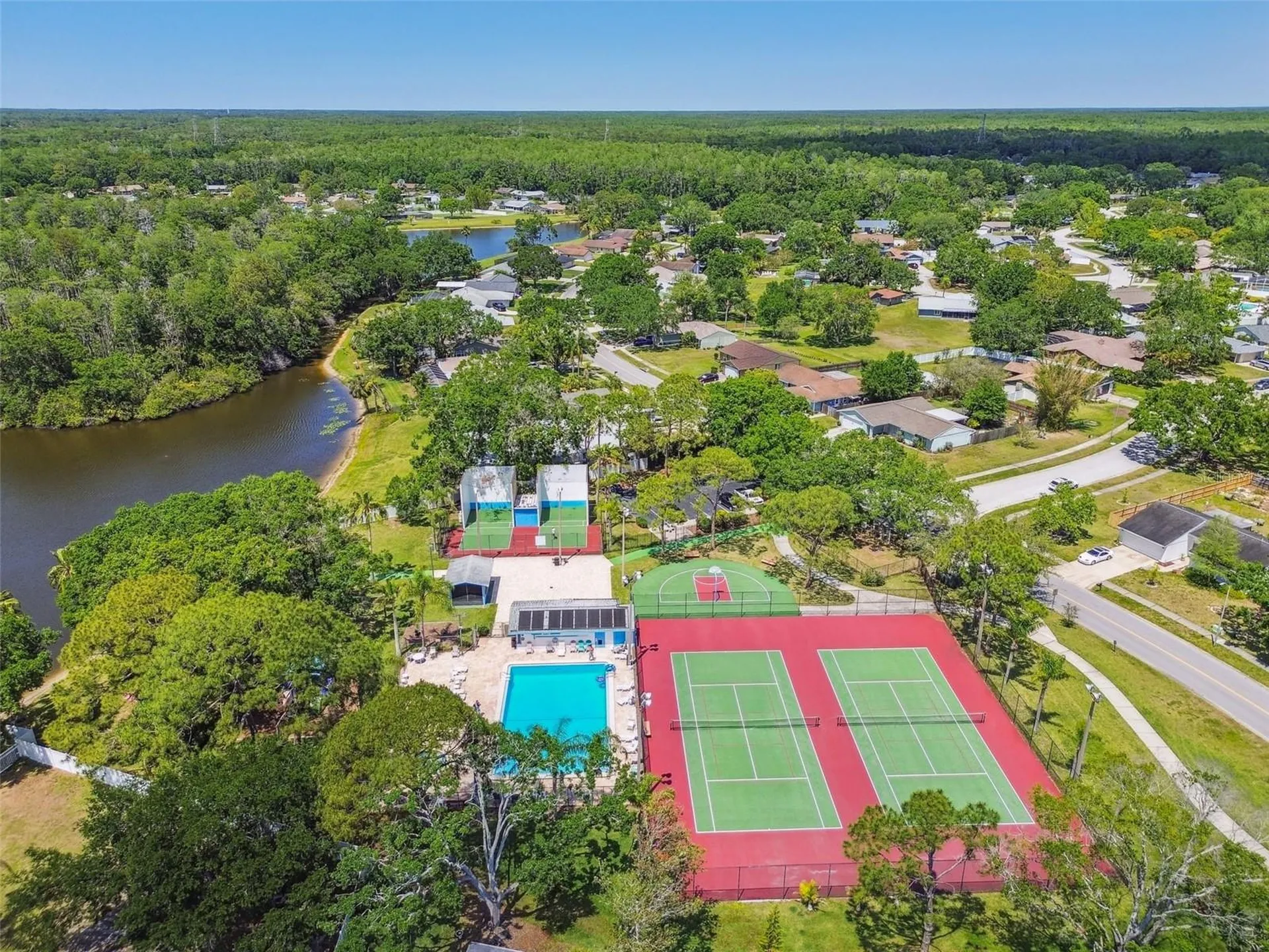 134 Sycamore Lane Oldsmar FL 34677