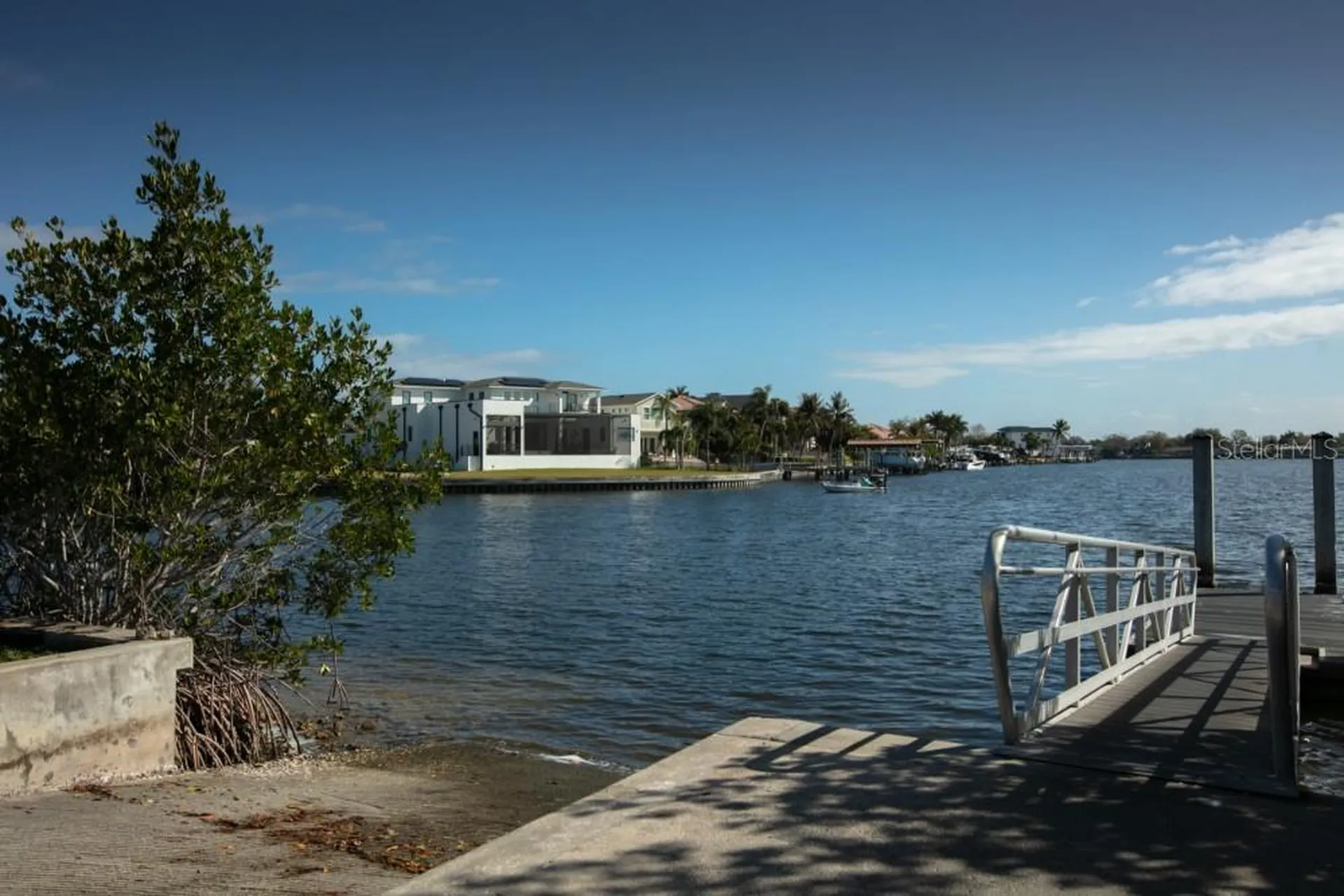 4690 Laurel Oak Lane NE St Petersburg FL 33703