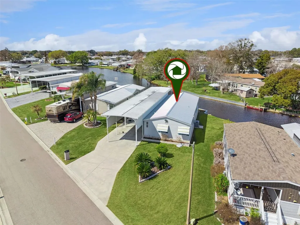 5226 Island View Circle N Polk City FL 33868
