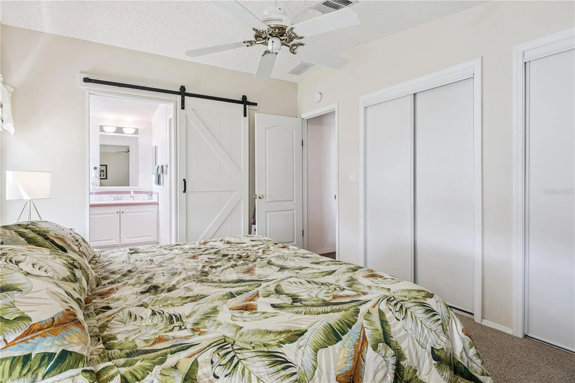 5226 Island View Circle N Polk City FL 33868