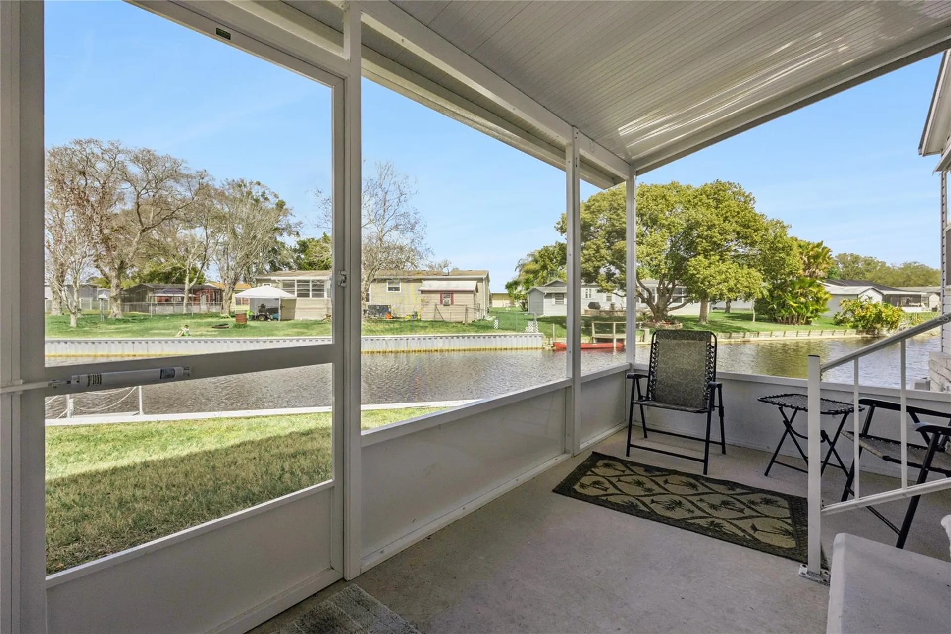 5226 Island View Circle N Polk City FL 33868