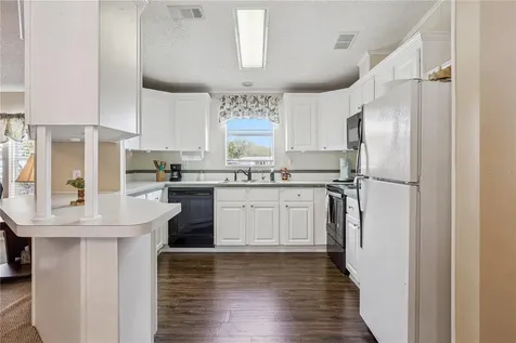 5226 Island View Circle N Polk City FL 33868