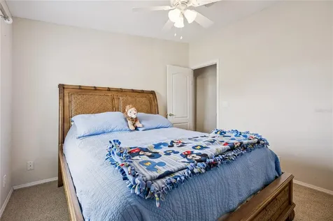 5226 Island View Circle N Polk City FL 33868