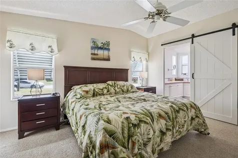 5226 Island View Circle N Polk City FL 33868