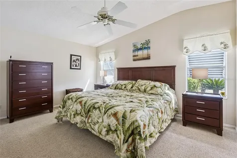 5226 Island View Circle N Polk City FL 33868