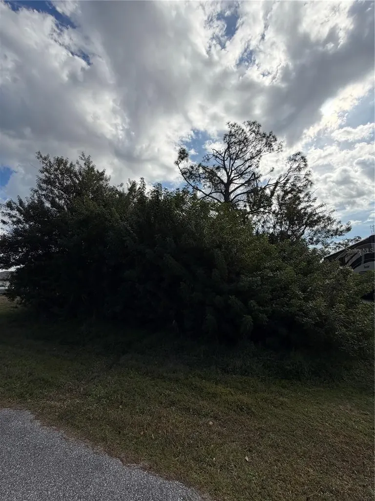 5258 Johnson Terrace Port Charlotte FL 33981