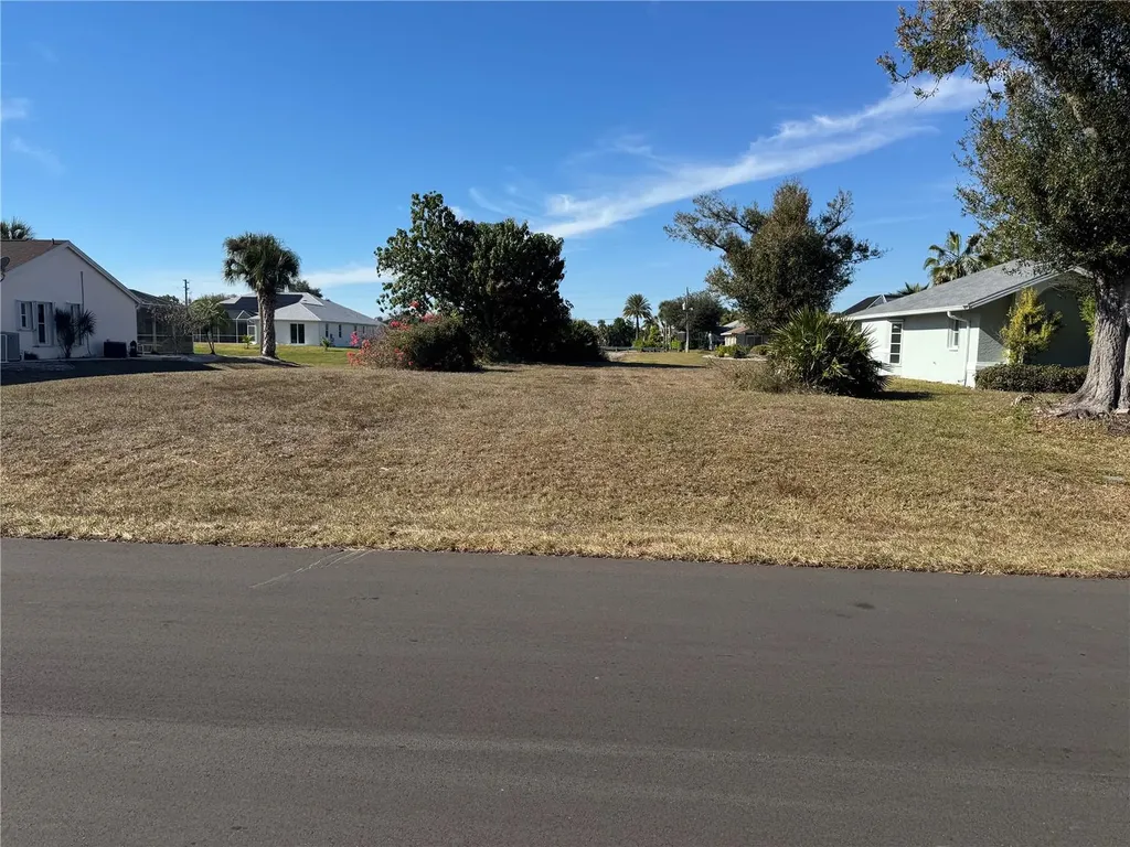 270 Broadmoor Lane Rotonda West FL 33947