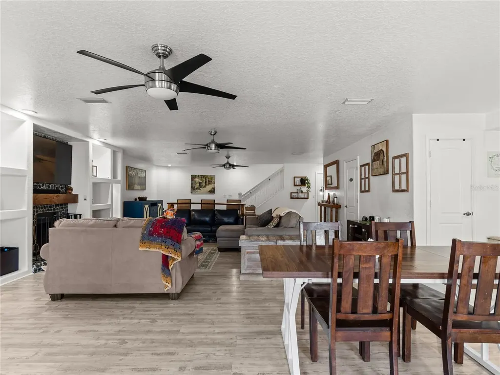 14 Whetstone Lane Palm Coast FL 32164