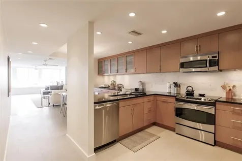 1255 E Peppertree Drive Sarasota FL 34242