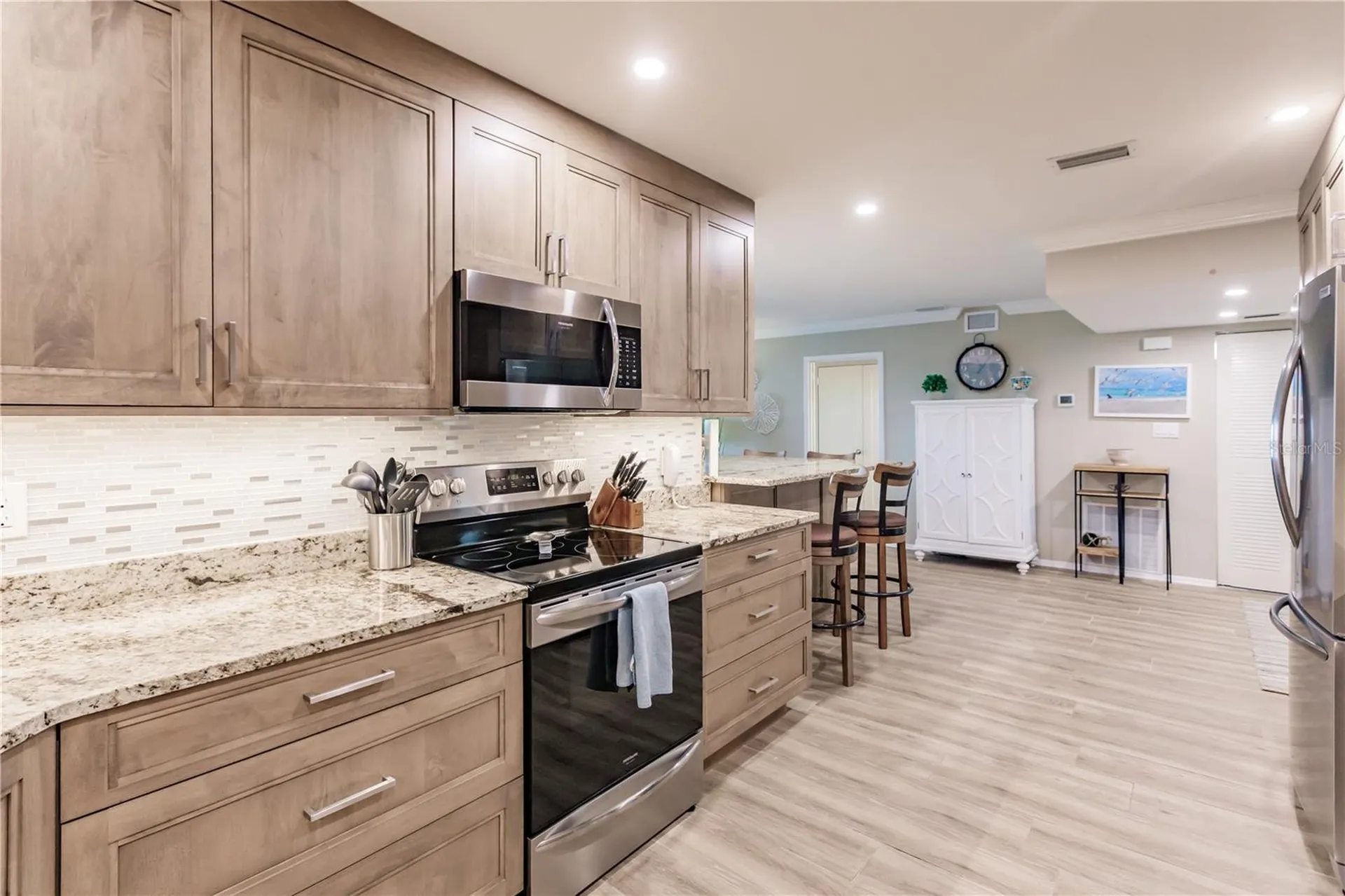 1255 E Peppertree Drive Sarasota FL 34242