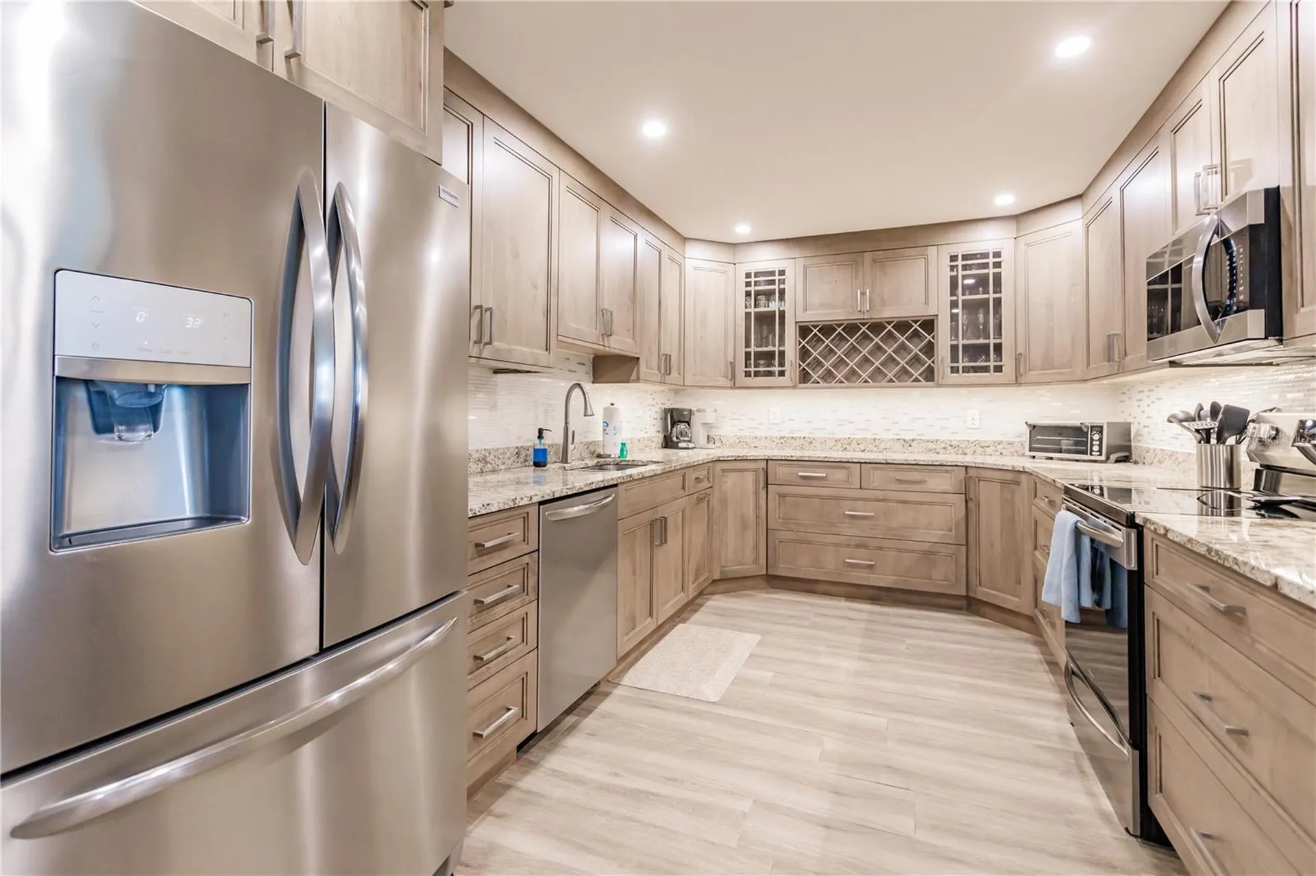 1200 E Peppertree Lane Sarasota FL 34242
