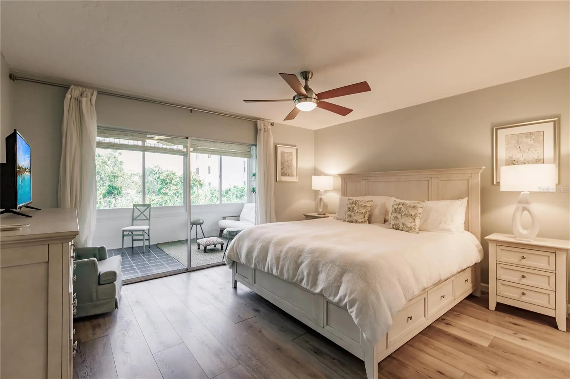 1200 E Peppertree Lane Sarasota FL 34242