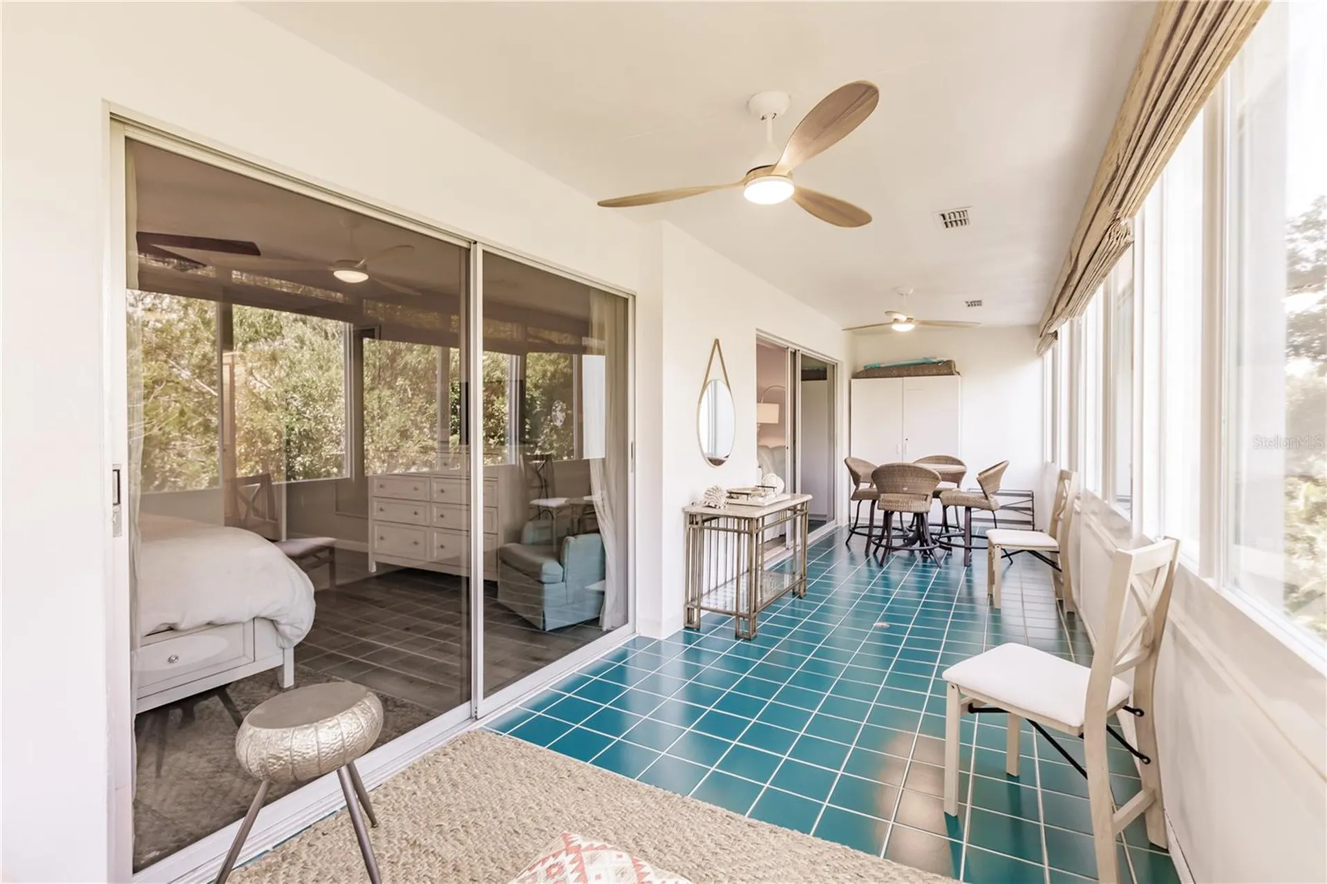 1200 E Peppertree Lane Sarasota FL 34242