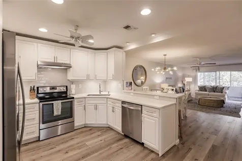 1200 E Peppertree Lane Sarasota FL 34242