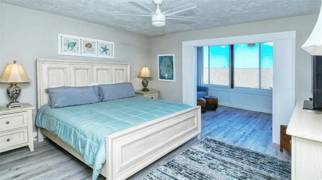 1255 E Peppertree Drive Sarasota FL 34242