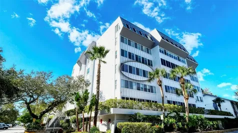 1255 E Peppertree Drive Sarasota FL 34242