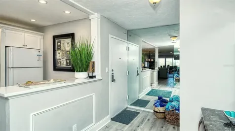1255 E Peppertree Drive Sarasota FL 34242
