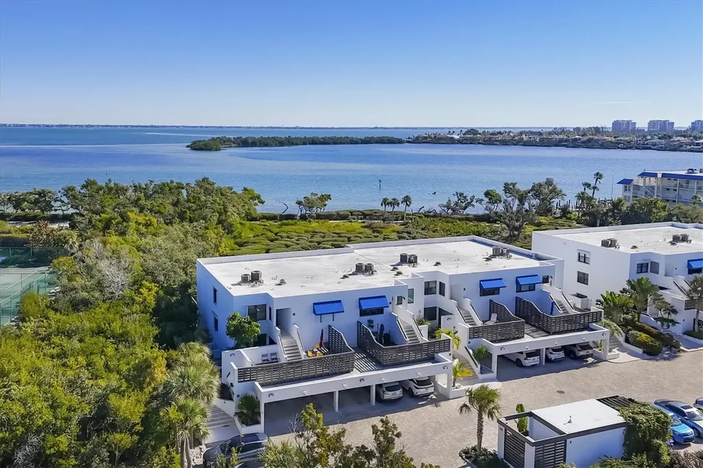 825 Bayport Way Longboat Key FL 34228