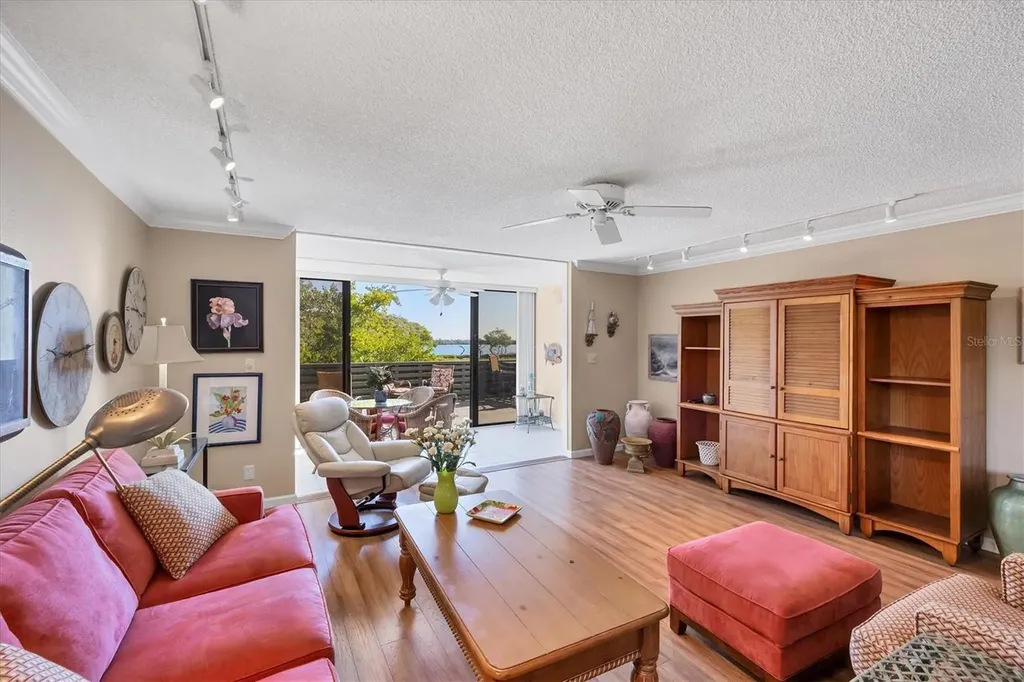 825 Bayport Way Longboat Key FL 34228